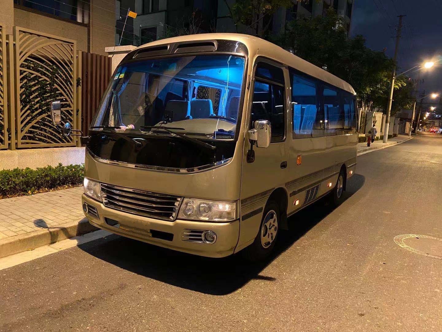 北京班車租賃應(yīng)注意些什么？北京班車租賃注意事項(xiàng)有哪些？